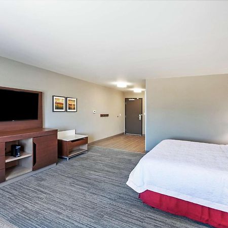 Hampton Inn Gardner 外观 照片