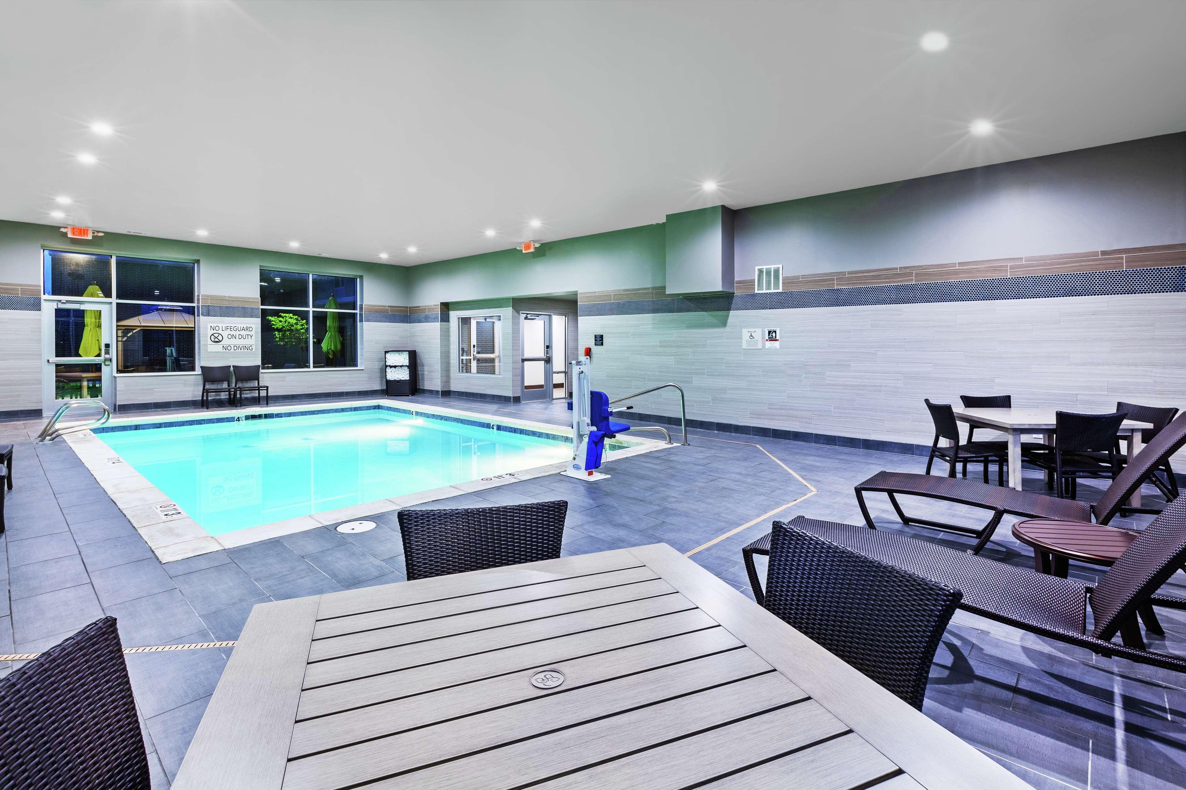 Hampton Inn Gardner 外观 照片